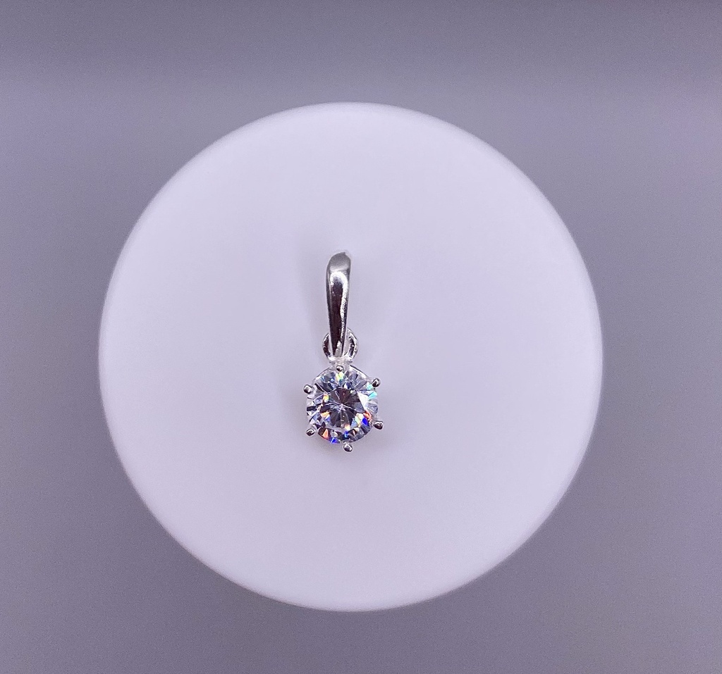 Nagy cirkóniaköves medál