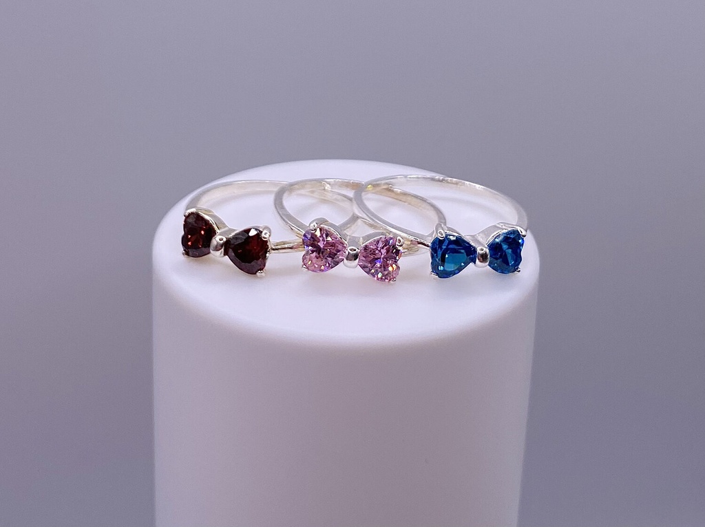 Masni alakú ezüst gyűrű