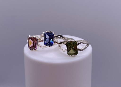 [GyU004Z] Cirkónia köves ezüst gyűrű